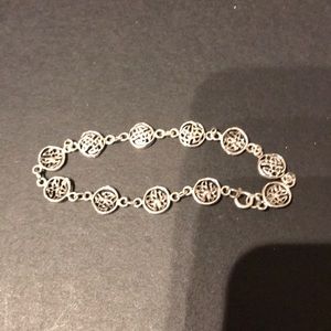 Vintage sterling silver .925 Celtic bracelet